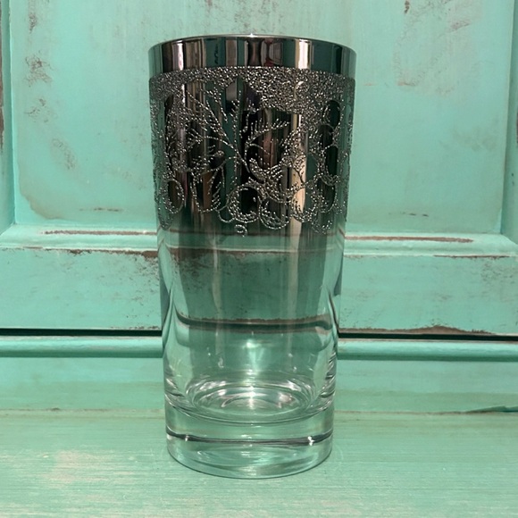 Set Of 4 Vintage Dorothy Thorpe Silver Overlay Etched Highball Glasses - Picture 2 of 6